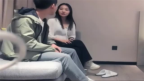 AI 2K高清修复：太子极品探花狂操黑裤辣妹，极致诱惑性爱